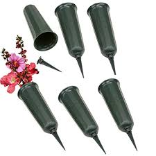 Stakes keep cemetery vases upright to give memorials an elegant look and keep floral arrangements in good condition longer. Cemetery Vase The Best Amazon Price In Savemoney Es