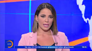 Mar 18, 2021 · σε φαντάζομαι χαρούμενο κάπου στον τάμεση, με την τραγιάσκα και την καμπαρντίνα σου να κρατάς στο ένα χέρι το «ένα παιδί μετράει τ' άστρα» που μόλις αγόρασες για έναν ακόμη μαθητή σου και στο άλλο ένα αναμμένο rothmans, καθώς μέσα σου απαγγέλλεις ρίτσο και οι τσέπες σου είναι. Kentriko Deltio 16 08 2020 Open Tv