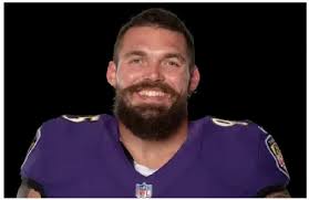 Derek Wolfe Biography and Family Members