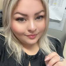 Employee Spotlight 🔦 Dianna Webb, Executive Assistant