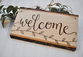 Wood Burned Welcome Sign On Live Edge Etsy Wood Burned Signs Wood Burning Crafts Wood Burning Art