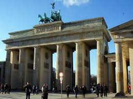 August 1961 wurde die berliner mauer gebaut. Carl Gotthard Langhans Und Das Brandenburger Tor Tiergarten