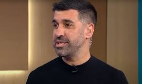 This Morning star to 'replace' David Dickinson