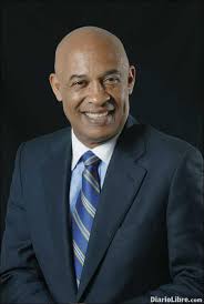 Libro “Grandes Dominicanos”, de Carlos T. Martínez, llega a su tomo XXII