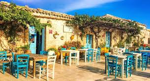 Marzamemi Piccolo Borgo Marinaro Della Provincia Di Siracusa Marzamemi Sorge E Si Sviluppa Interamente Sul Mare Un Luogo Da Non Perd Nel 2020 Marinara Viaggio Viaggi