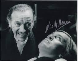 Nicky Henson “Marc (Vampira) hand signed photo 20x25cm foto autografata