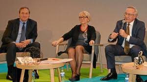 Le crédit agricole est un réseau de banques mutualistes et coopératives, il est composé de 39 caisses régionales présentes sur tout le territoire français. Credit Agricole 23 000 Nouveaux Clients En Ille Et Vilaine Rennes Maville Com
