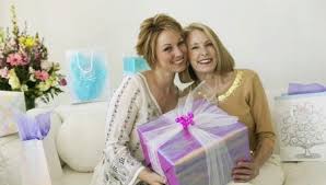 Apa Yang Perlu Diberikan Kepada Mertua Untuk Hari Jadi 41 Gambar Idea Hadiah Murah Kepada Ibu Suami Apa Hadiah Ibu Mertua Masa Depan Boleh Dibuat Dengan Tangan Anda Sendiri