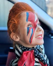My Maggie ♥️ World Book Day 2025 🎸⚡️🎵 #electriceyeapparel #worldbookday  #worldbookday2025 #davidbowie #bowie #ziggystardust #bowiefan #bowieforever