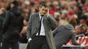 Barcelona have sacked ernesto valverde and replaced him with former real betis head coach quique setien, who has agreed a contract until june 2022. Barcelona Fire Coach Ernesto Valverde News Dw 13 01 2020