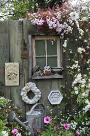 alte fenster alte fenster zur dekoration im haus 50 coole ideen vallas de jardin ventanas de jardin decoracion del jardin