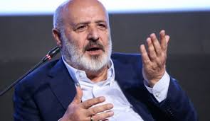 İş insanı nejdet ayaydın eşi emel ayaydın'ın anneler günü'nü hazırladığı sürprizle kutladı. Ethem Sancak Haberleri