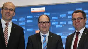 Swift codes of raiffeisenbank in germany. Blick In Die Zukunft Vr Bank Beschreibt Sich Als Solide Kreis Cochem Zell Rhein Zeitung
