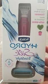 The adjustable comb has 4 settings for a customized trim length that's as neat as you like the new ergonomic handle allows for easy handling for those hard to reach places. Schick Hydro Silk Trimstyle Razor 1 E