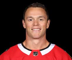 Jonathan Toews Biography