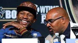 Has Floyd Mayweather outgrown trusted advisor Leonard Ellerbe?