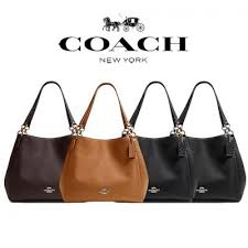 Túi ví Coach là gì? Tại sao lại được ưa chuộng đến vậy?