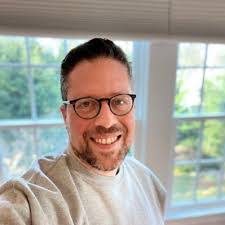 Ben Mccormick's Instagram, Twitter & Facebook