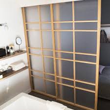 10 Cloisons Amovibles Pour Separer Ses Pieces Avec Style Cloison Amovible Cloison Cloison Amovible Atelier