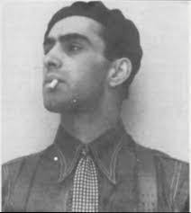 Julio Bracho's Instagram, Twitter & Facebook