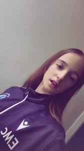 Evie.Mack (@evie.mack)