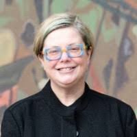 600+ profilů „Sherrin“