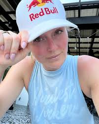 On the move… 5 states in 7 days… almost done! As my Dad always says, “make  hay while you can!” 👩🏼‍🌾 #hardworkpaysoff