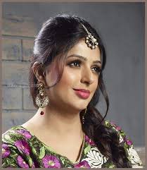 Bhumika Chawla Beautiful Hd Photoshoot Stills Mobile Wallpapers Hd 1080p 31799 Bhumikachawla Actress Long Indian Hair Beauty Girl Beautiful Girl Face Bhumika chawla in red saree. bhumika chawla beautiful hd photoshoot