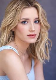 Sloane Avery Fan Casting