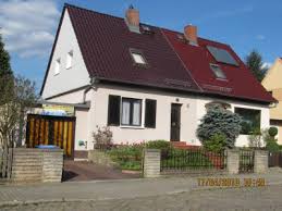 55 ergebnisse gefunden für häuser kaufen in treptow. Haus Zum Verkauf 12524 Berlin Altglienicke Wolfmarsteig 9 Mapio Net