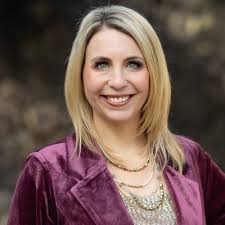 As CNO we are called upon to do many things. Today I had the joy of holding  a baby kangaroo!!! Yes you read this right. We all know the saying that  "copying