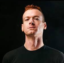 Ryan Anthony's Instagram, Twitter & Facebook