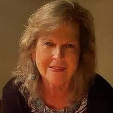 Elaine Sinclair's Instagram, Twitter & Facebook