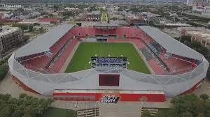 On the street and a lot of small lots that are opened at event time. Houston Dynamo To All Some Fans For Bbva Stadium Home Games Khou Com