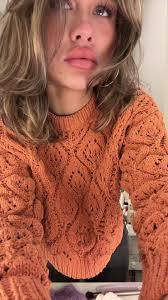 Amber Tesch's Instagram, Twitter & Facebook