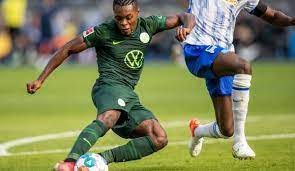 Despite wolfsburg's much higher finish. Plqkivi9vozbzm