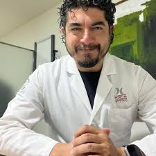 Dr. René Gómez Cerda- Oncólogo