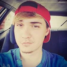 Kaitlin Stuart's Instagram, Twitter & Facebook