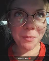 Samantha Mantooth's Instagram, Twitter & Facebook