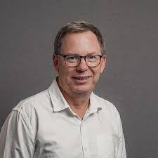 Tomas Cera's Instagram, Twitter & Facebook