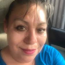 Iris Gandarilla Gonzalez was live.