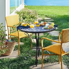 This Looks Like A Place We D Love To Visit And Speaking Of Visits Stop By Your Local Pier1 Store To Get A Bistro Table Outdoor Outdoor Decor Outdoor Dining
