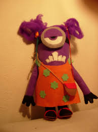 Peluche Minion Morado Chica