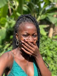 WOUNDED 💢 💔 . BY RUTHIE LEE 🌸 🌸 . EPISODE 13 <> "Samuel". I called and  his eyes looked up and met mine but he removed his eyes immediately.  "What.?" I