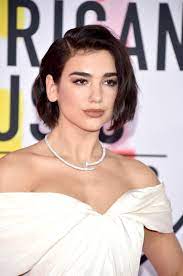 Dua Lipa 2018 American Music Awards At Microsoft Theater In La October 9 2018 Celeb Pixie Haircut For Thick Hair Short Hair Styles Haircut For Thick Hair