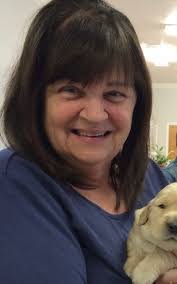 Holly Dahlman's Instagram, Twitter & Facebook