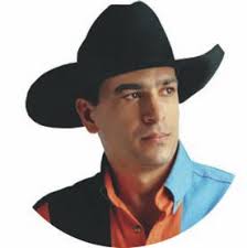 Casamento Comunitário realiza o sonho de 150 casais