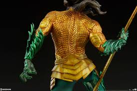 If you need an aquaman cosplay costumes or a mera, queen atlanna cosplay jumpsuits, don't miss the high quality cosplay costumes brought by the cosmanles pop shop. The Aquaman Premium Format Figure Brings The Seven Seas To Your Collection Sideshow Collectibles