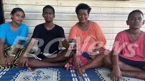 Grieving mum loses daughter to stabbing in Sydney