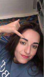 Today is my birthday, hope I get lots of love here💞💞🎈